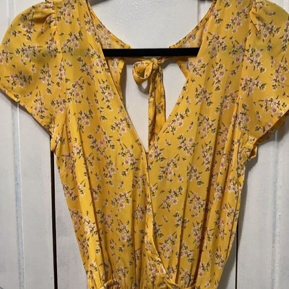 NWOT American Eagle Print Romper size XS - Picture 3 of 12